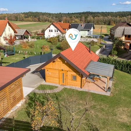 Wood House Bela Krajina - Happy Chalet Dragatuš