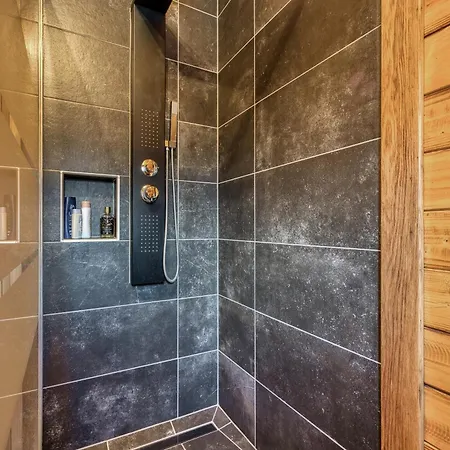 Chalet Wood House Bela Krajina - Happy
