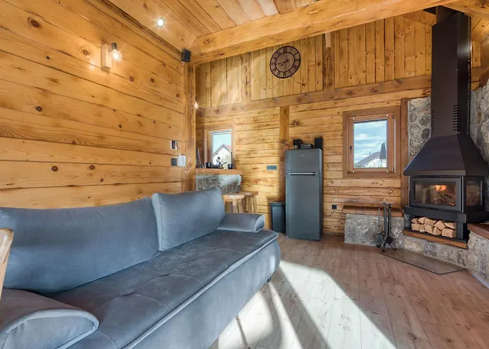 Wood House Bela Krajina - Happy شاليه