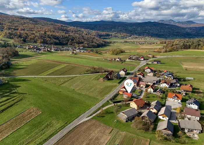 Chalet Wood House Bela Krajina - Happy